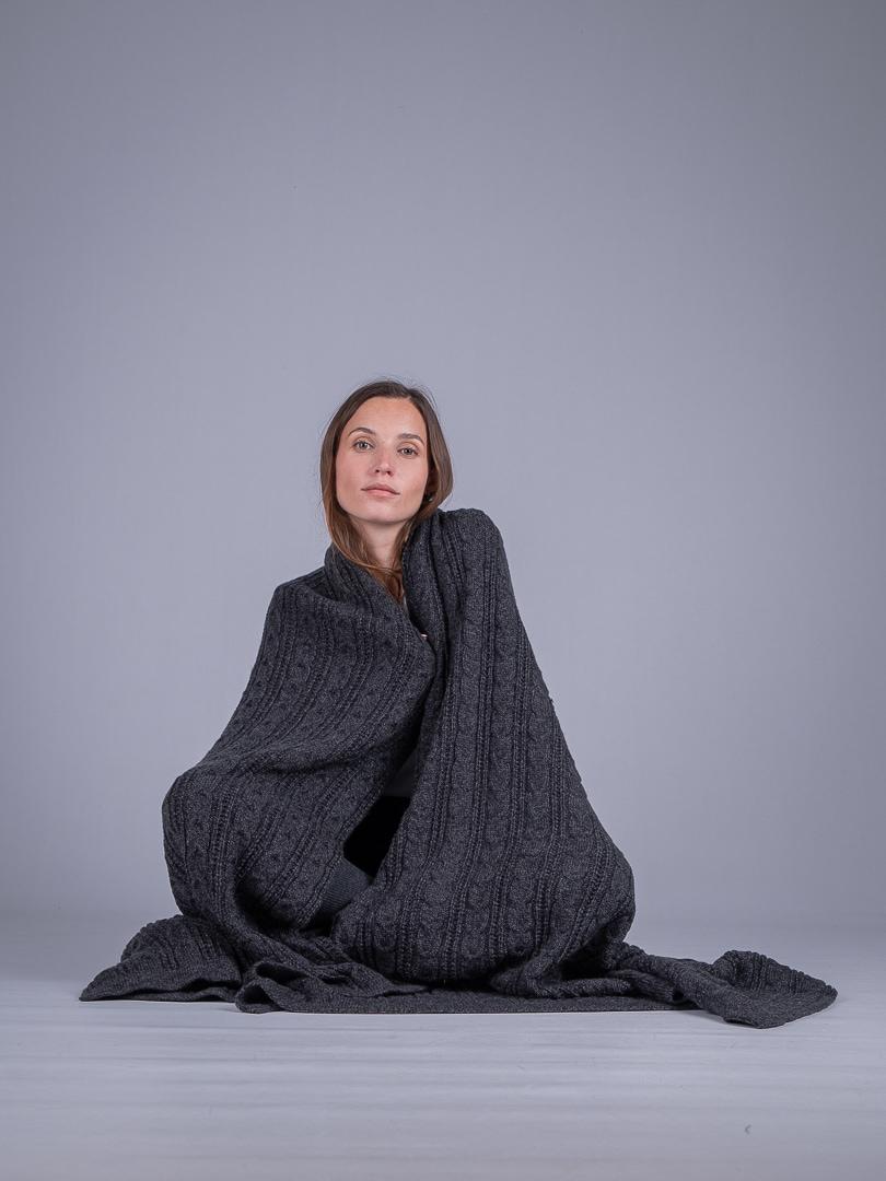 Pie de Cama Istanbul / Gris topo
